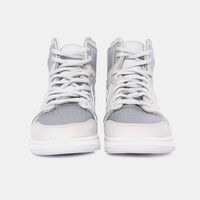 Jordan 1 Retro High Sneakers