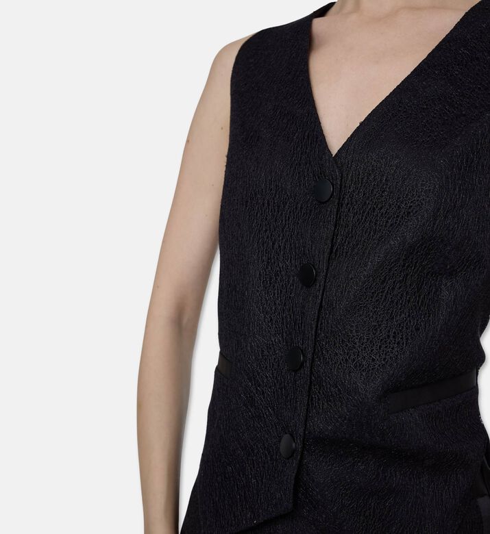 BARG Structured Slim-fit Vest, Model View