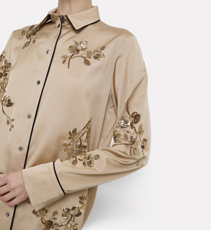 Karl Lagerfeld Blou, Model View