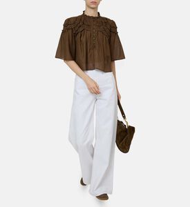 بلوزة قصيرة الأكمام بتفاصيل كشكشة