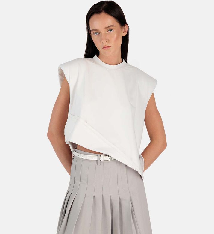 BLSSD Sleeveless Built-in Shoulder Pads T-shirt, Model View