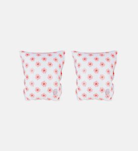 عوامات يدين بشكل قلوب وأزهار