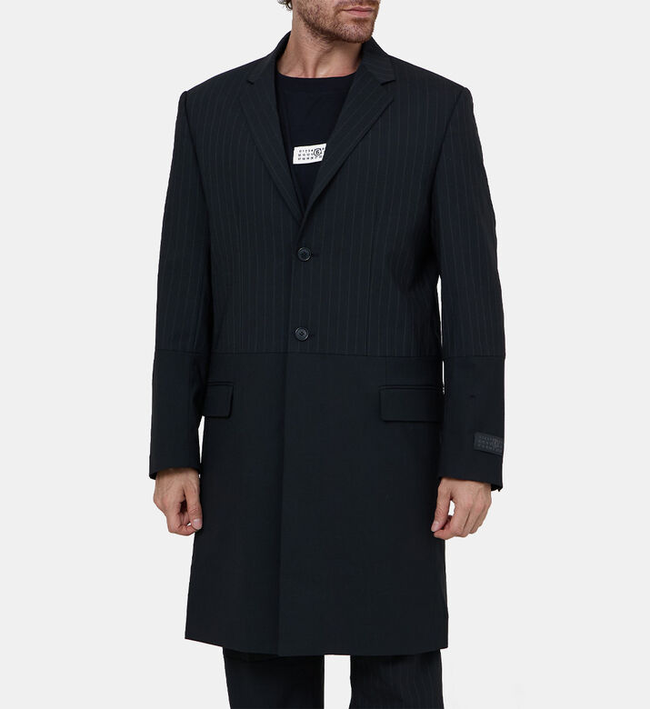 معطف كلاسيكي بصف أزرار معطف كلاسيكي بصف أزرار