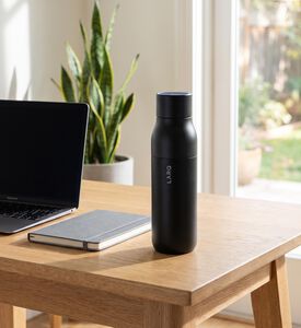 Larq Larq Steel Self-cleaning Bottle, Model View