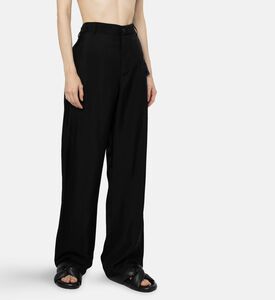 Marni Pant, Model View