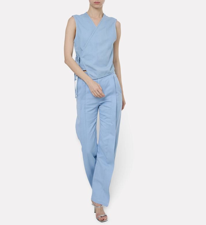 Martan Pant Felix, Model View