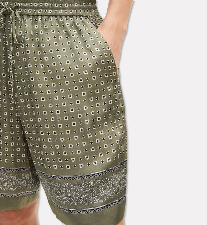 The Kooples Short Elastique, Model View