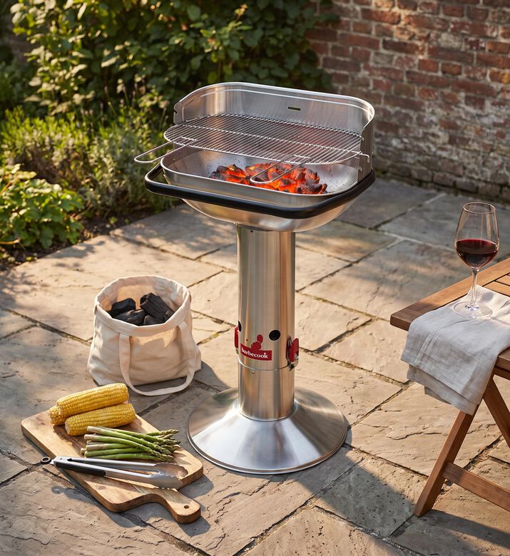 Barbecook Loewy Steel Charcoal Barbecue, Packshot View