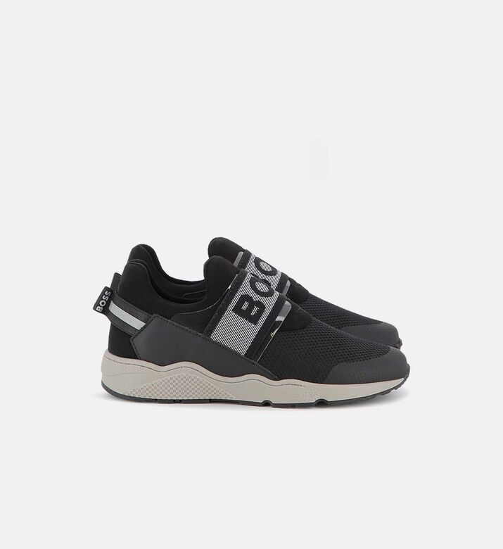 Pull-on Low-top Sneakers