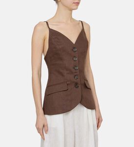 بلوزة بتصميم مناسب وأزرار أمامية بدون أكمام