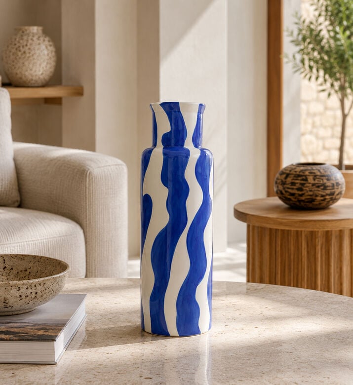 Que Rico Ceramic Cylindrical Shape Vase, Packshot View