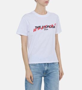 تيشيرت قصير الأكمام بطبعة شعار غرافيكي ثنائي اللون