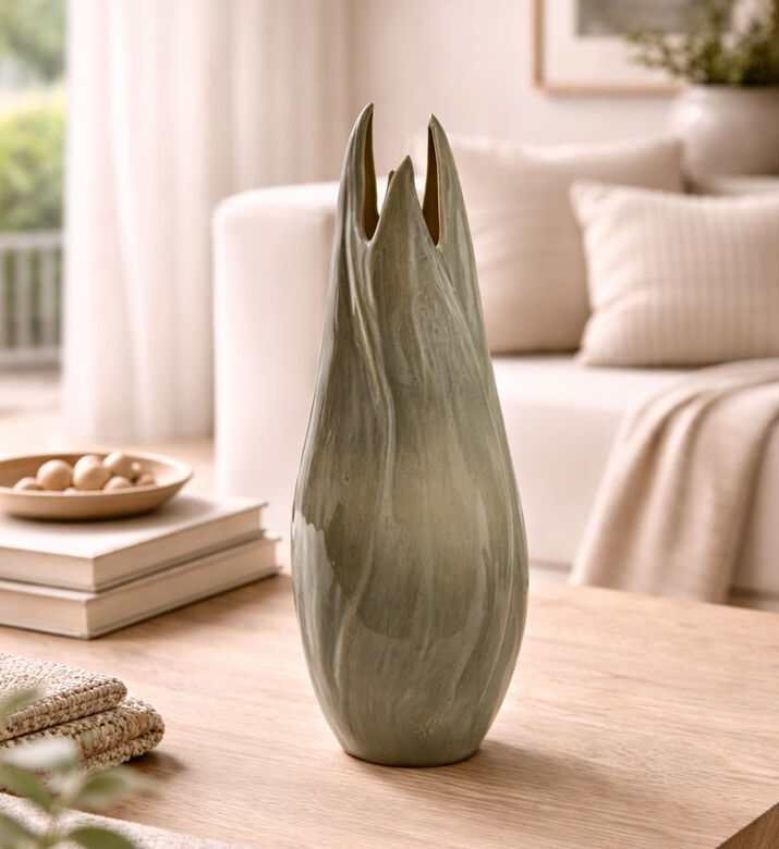 Light and Living Tulipan Ceramic Vase, Packshot View