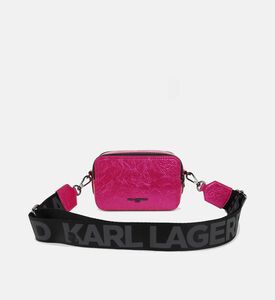 حقيبة يد مزينة بشارة مجعدة