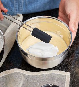 Roesle Silicone Spatula, Black, 20cm, Packshot View