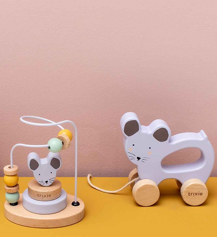 Mrs. Mouse Wooden Pull-along Toy