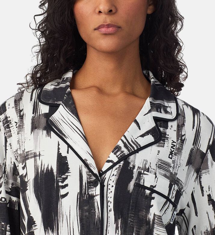 DKNY Set, Model View