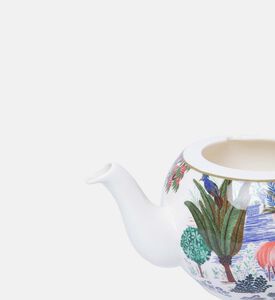 إبريق شاي خزفي لحديقة القصر