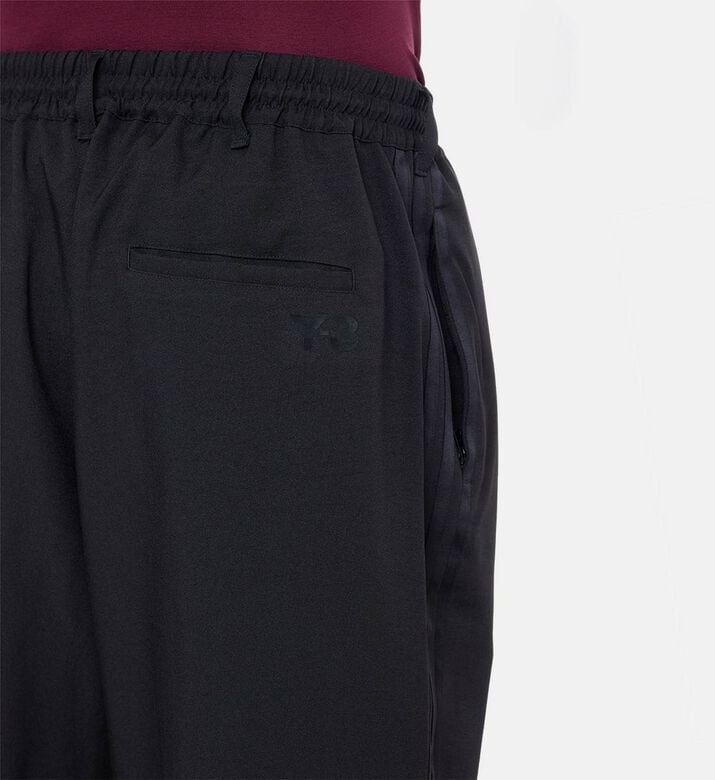 Y-3 Cropped Wide-leg Trousers, Model View