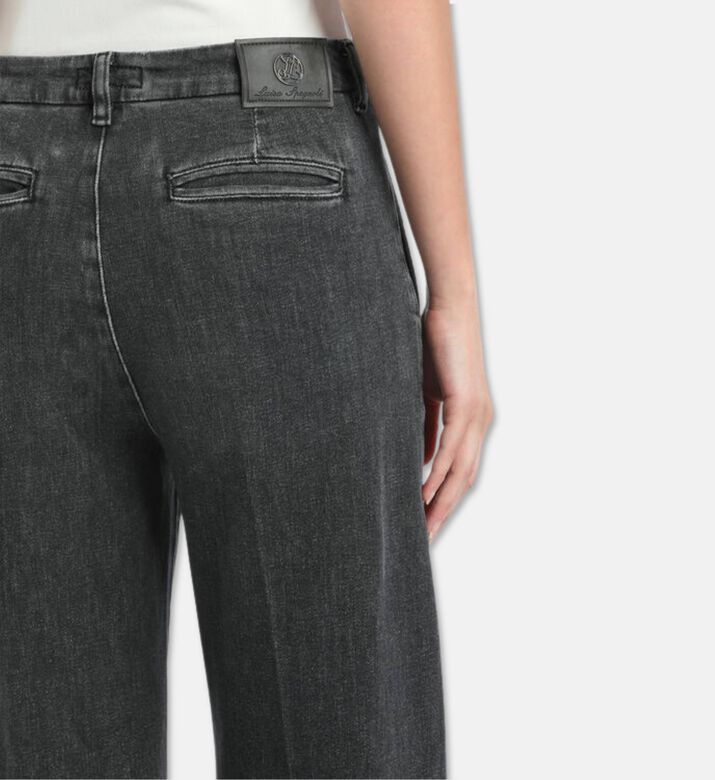 Luisa Spagnoli Pant, Model View