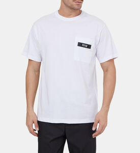 تيشيرت بشعار العلامة