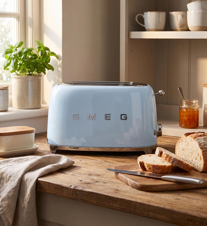 Smeg 50s Style 4-slice Toaster, Light-blue, Packshot View