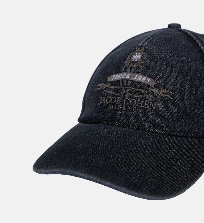 Logo-embroidery Baseball Cap