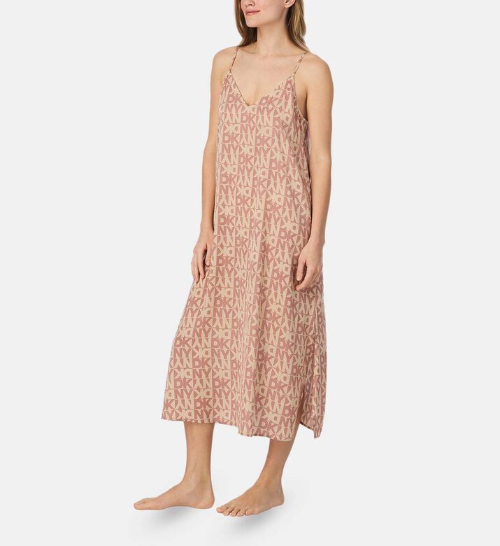 DKNY Chemise, Model View