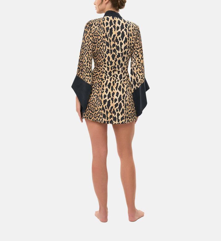 كيمونو بنمط روب ليو أمارا قصير