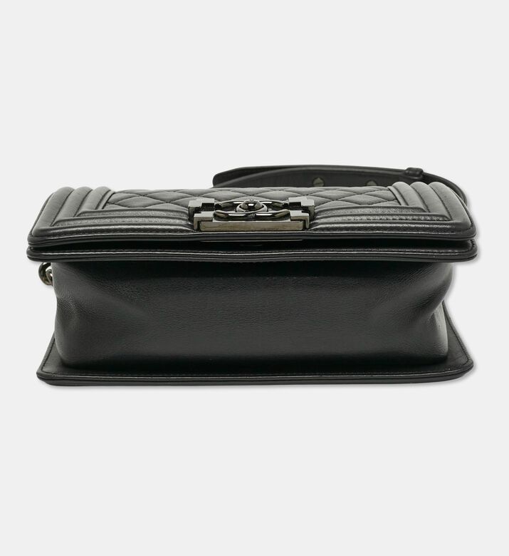 Chanel Preowned Chanel Black Quilted Leather Small Boy Flap Bag, Packshot View