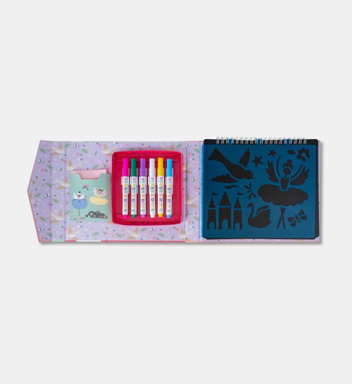Floss and Rock Enchanted Chalkboard Sketchbk, Packshot View