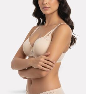 Simone Perele Bra, Model View