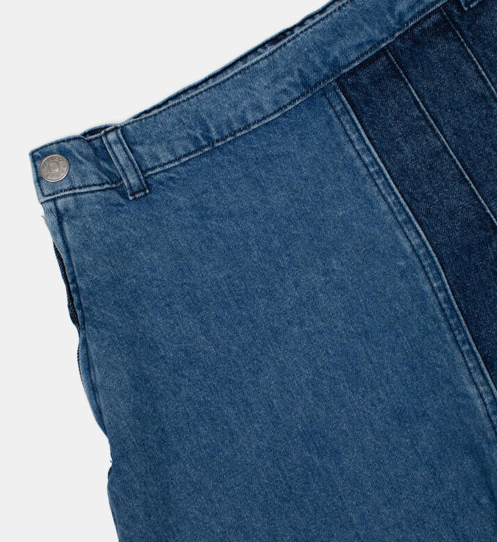 Embroidered Pleated Mini Denim Skirt