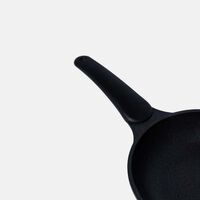 مقلاة Le Pignatte بدون غطاء