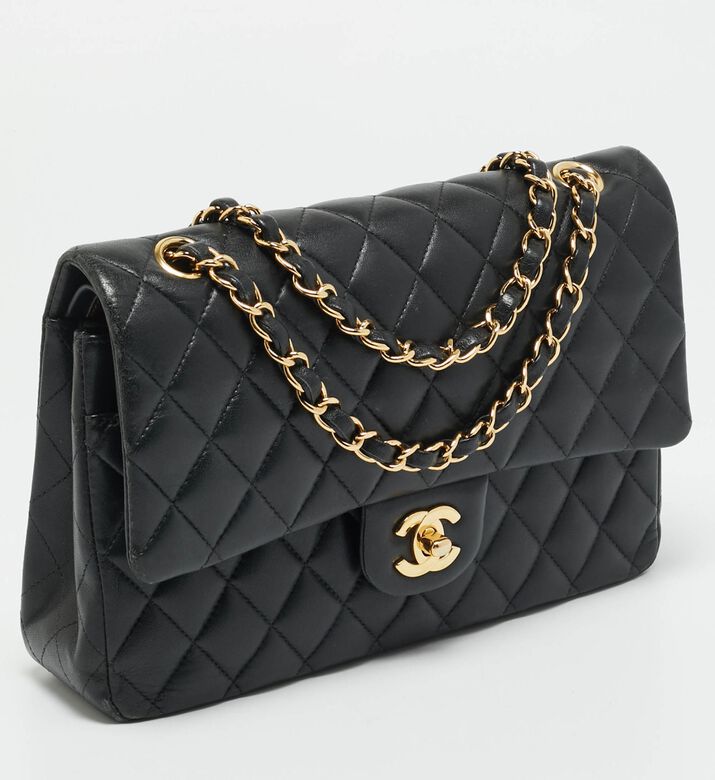 Chanel Bag Classic, Packshot View