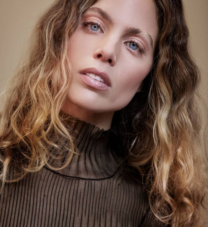 قناع العناية بالشعر بالتغذية المكثفة 200 مل