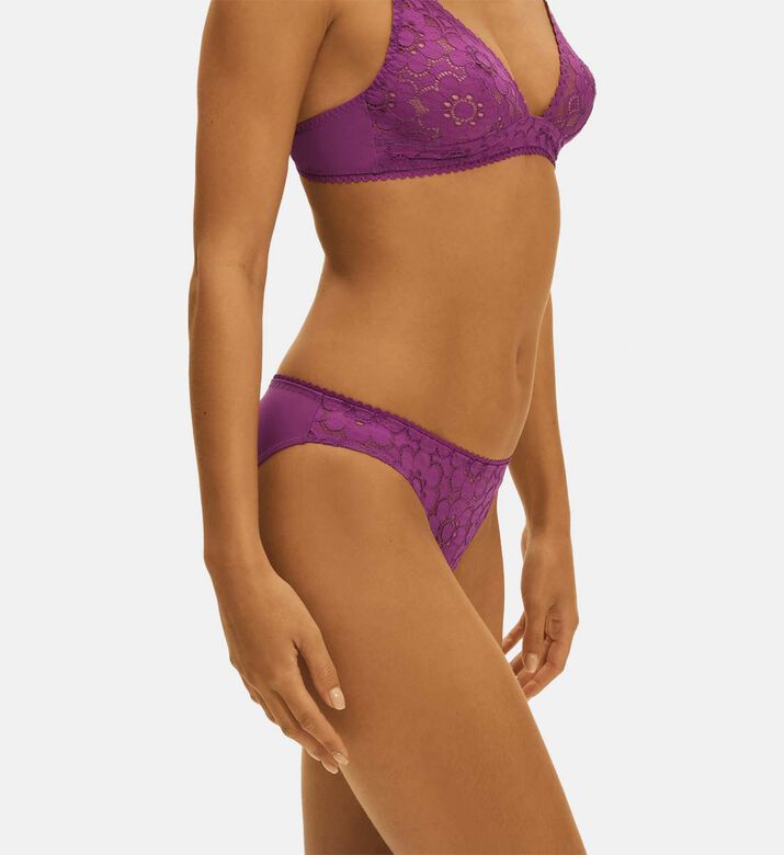 قطعة بيكيني سفلية قصيرة دانتيل فرنسي مزين بأزهار