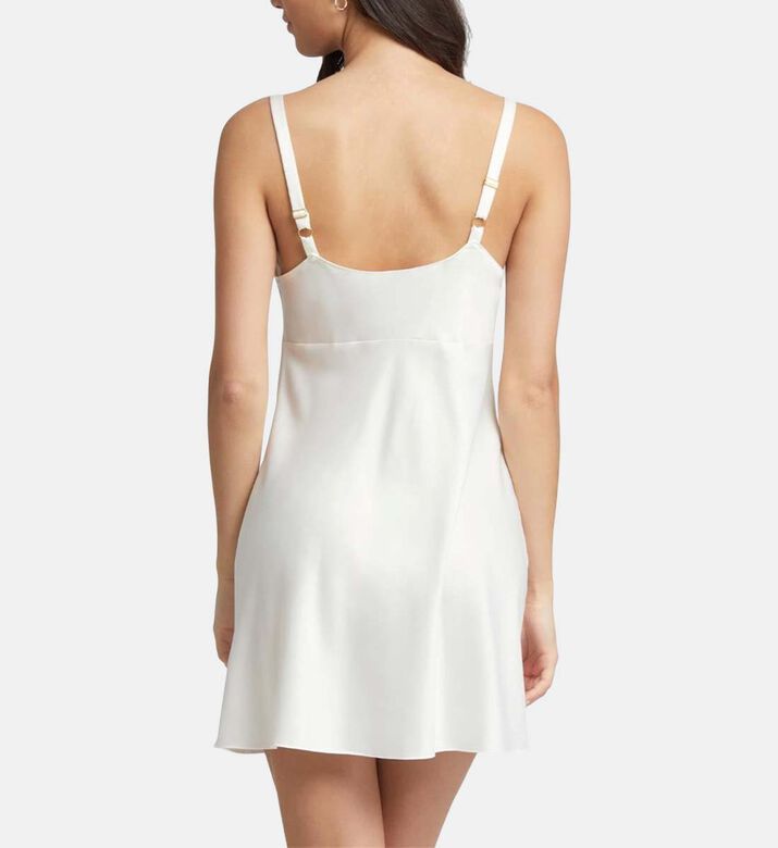 Three-quarter Feather Trim Cover-up Three-quarter Feather Trim Cover-up