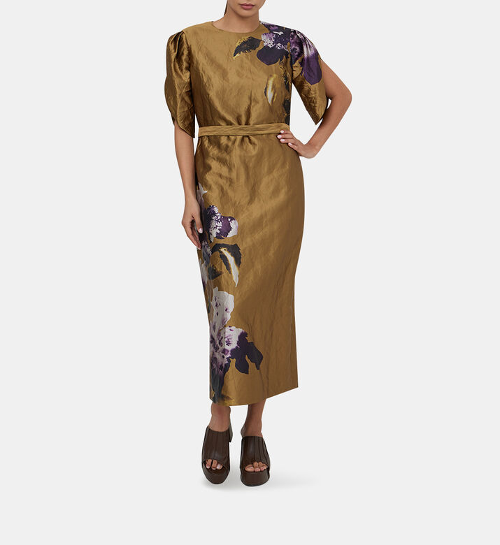 فستان بطبعة أزهار السوسن مجردة