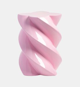 Minimalist Marshmallow Shaped Pillar