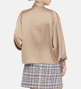 قميص كانديا بوسي بياقة على شكل فيونكة