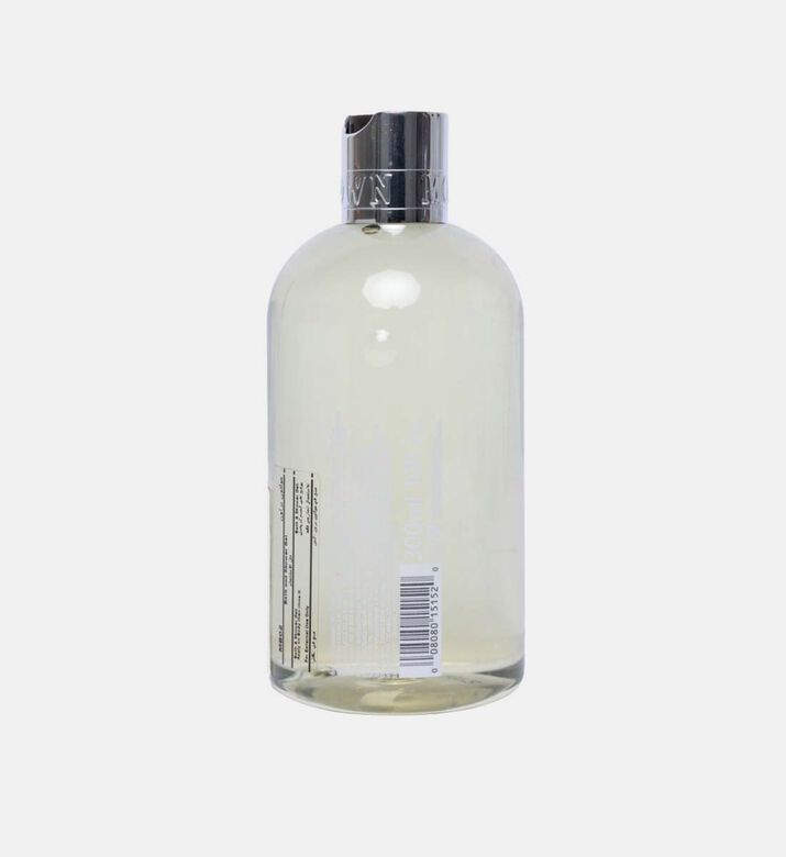 غسول الجسم السائل الناعم بالبرغموت البرتقالي