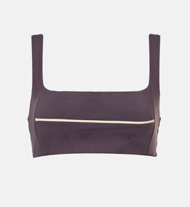 بلوزة بياقة مربعة مقطوعة