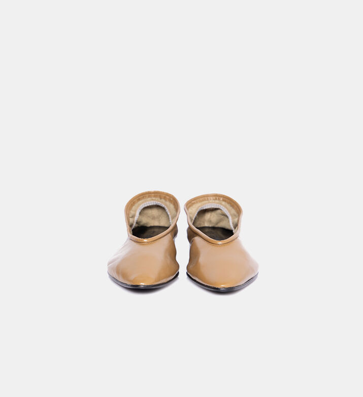 Carre Creased Leather Pumps