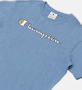 تيشيرت بياقة مستديرة بطبعة غرافيك