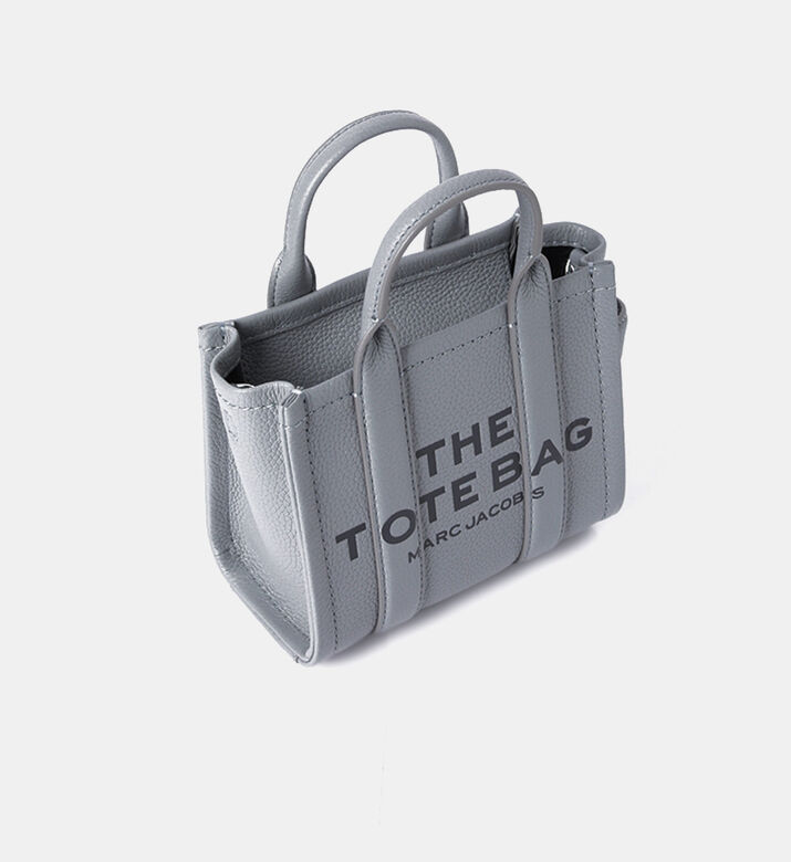 حقيبة كروس جلدية صغيرة الحجم