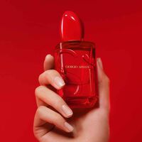 Si Passione Red Musk Eau De Parfum