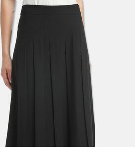 Luisa Spagnoli Favoloso Pleated High-waisted Maxi Skirt, Model View