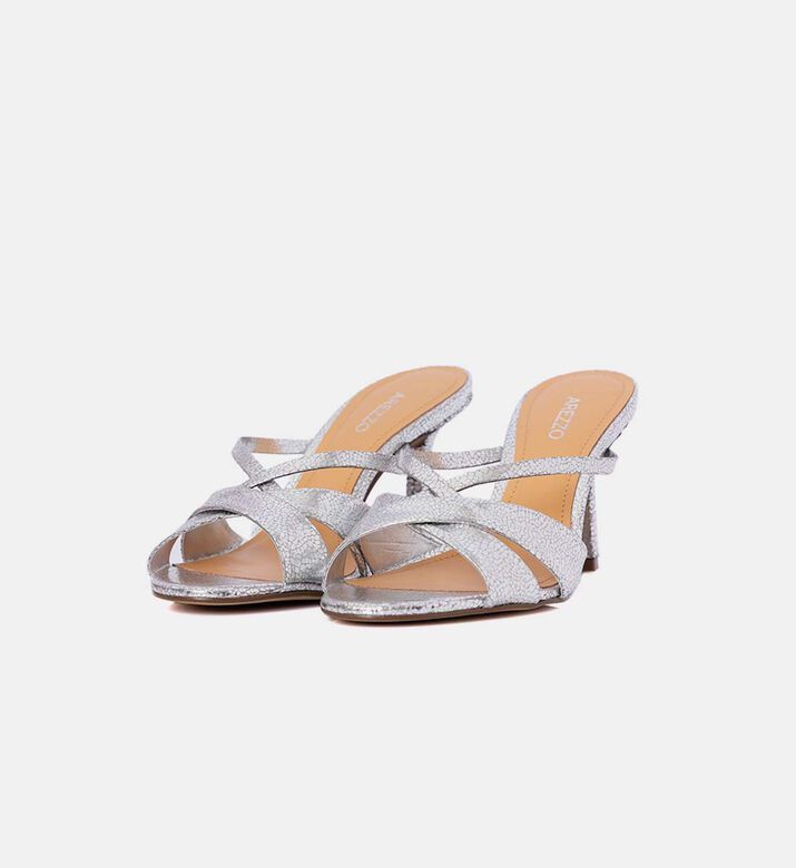 حذاء مفتوح من الخلف بكعب معدني