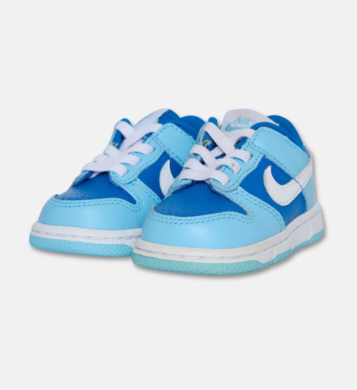 Nike Shoes, Packshot View